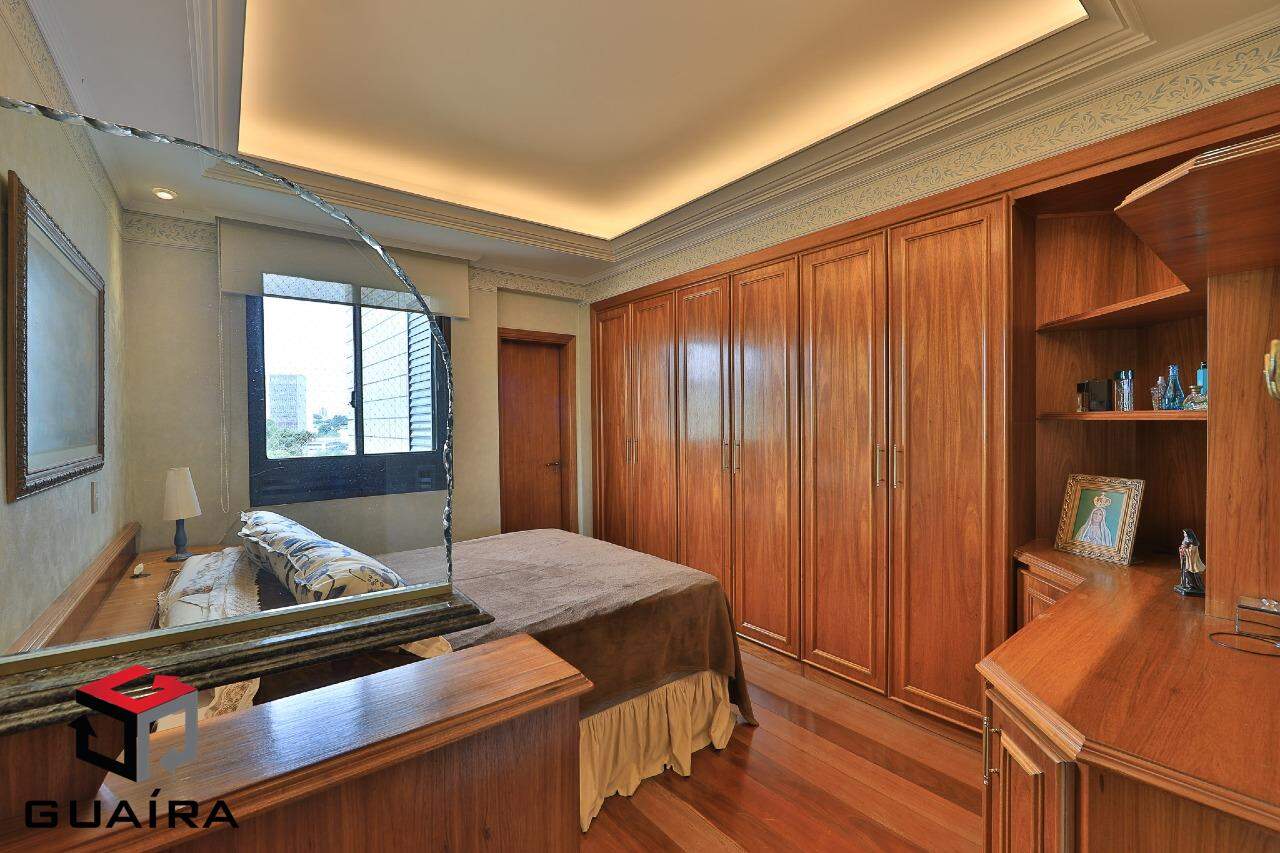 Apartamento à venda com 3 quartos, 137m² - Foto 12