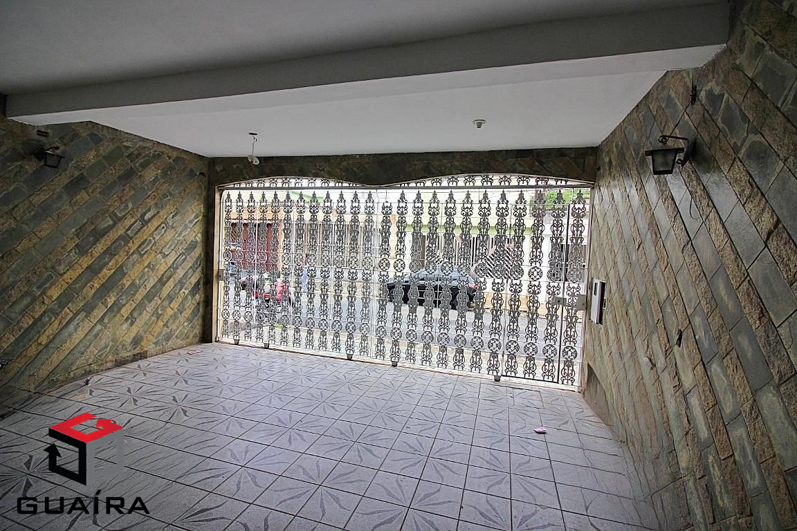 Sobrado à venda com 3 quartos, 212m² - Foto 4