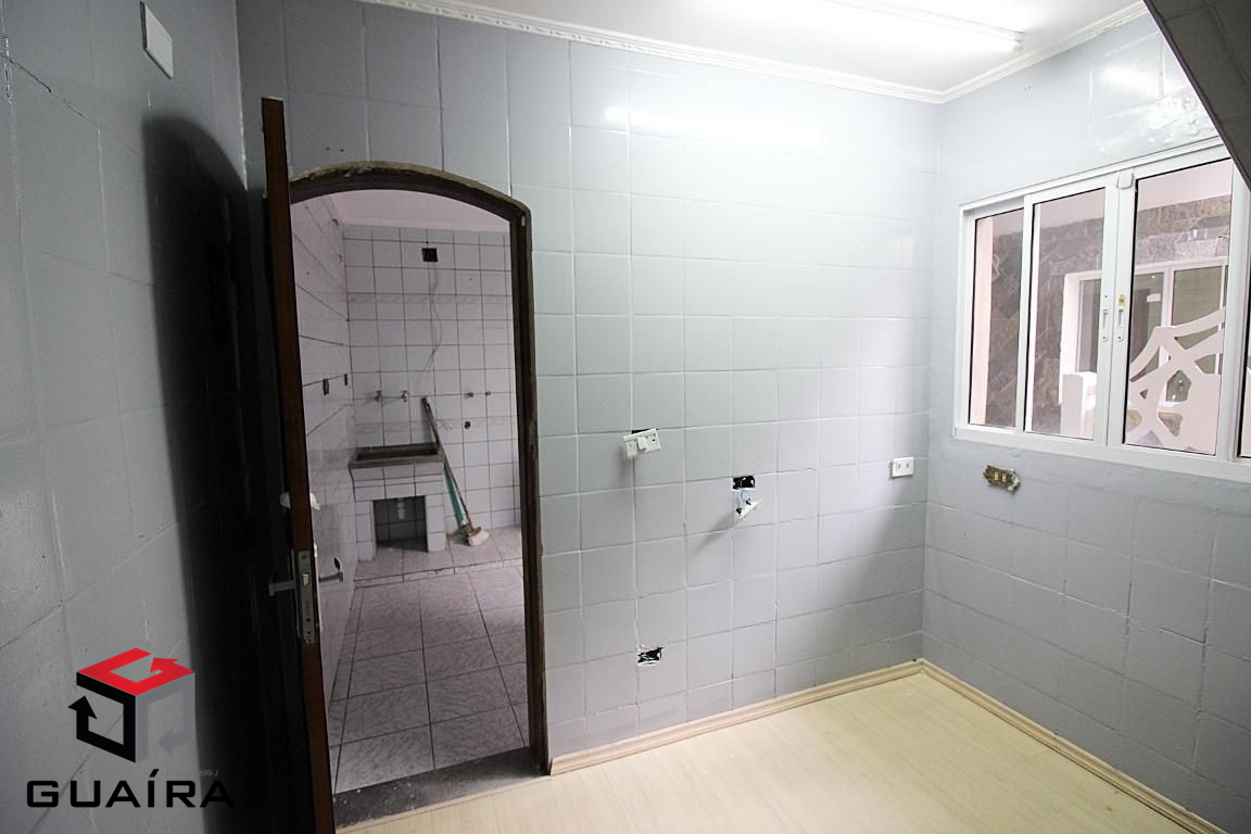 Sobrado à venda com 3 quartos, 212m² - Foto 13