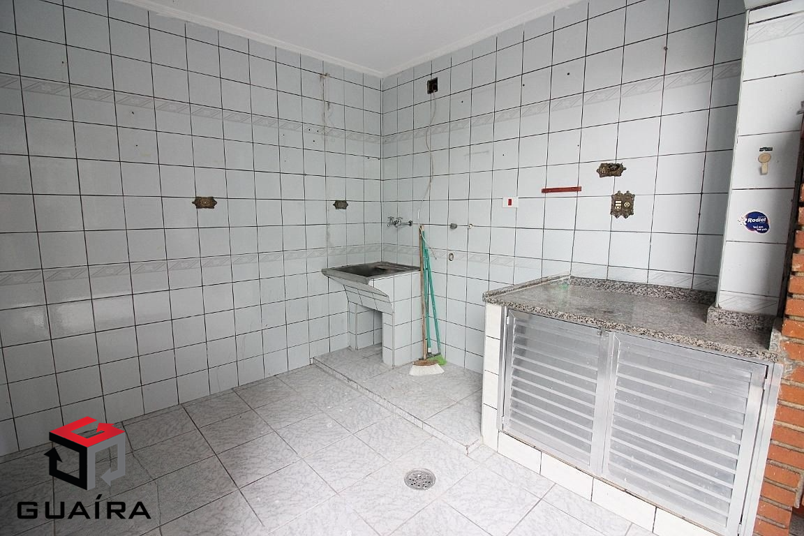 Sobrado à venda com 3 quartos, 212m² - Foto 11