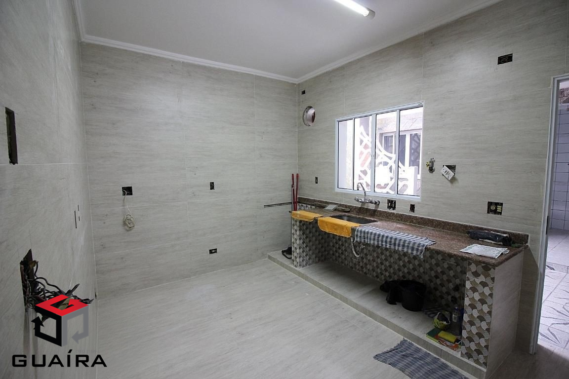 Sobrado à venda com 3 quartos, 212m² - Foto 6