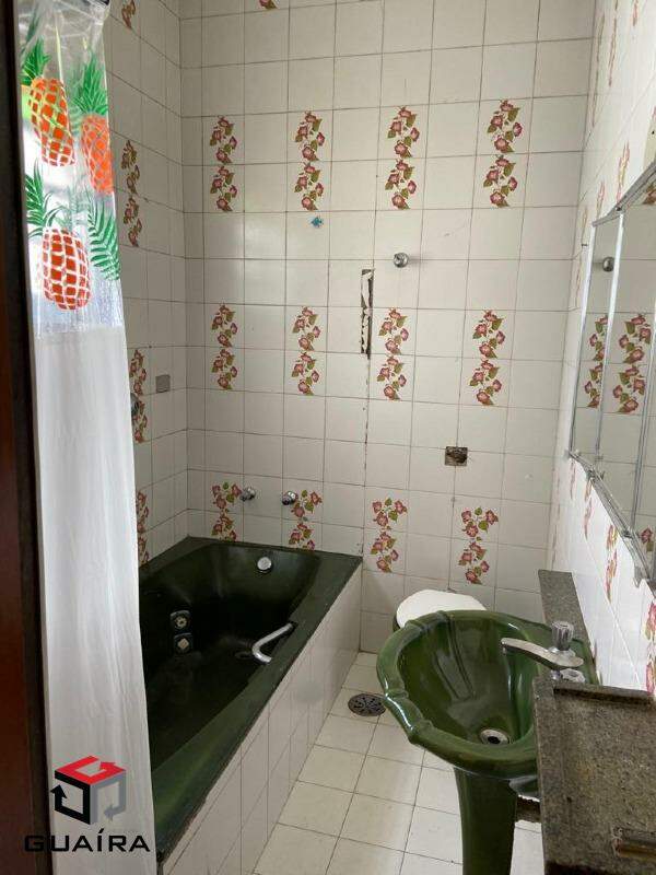 Sobrado à venda com 6 quartos, 260m² - Foto 12