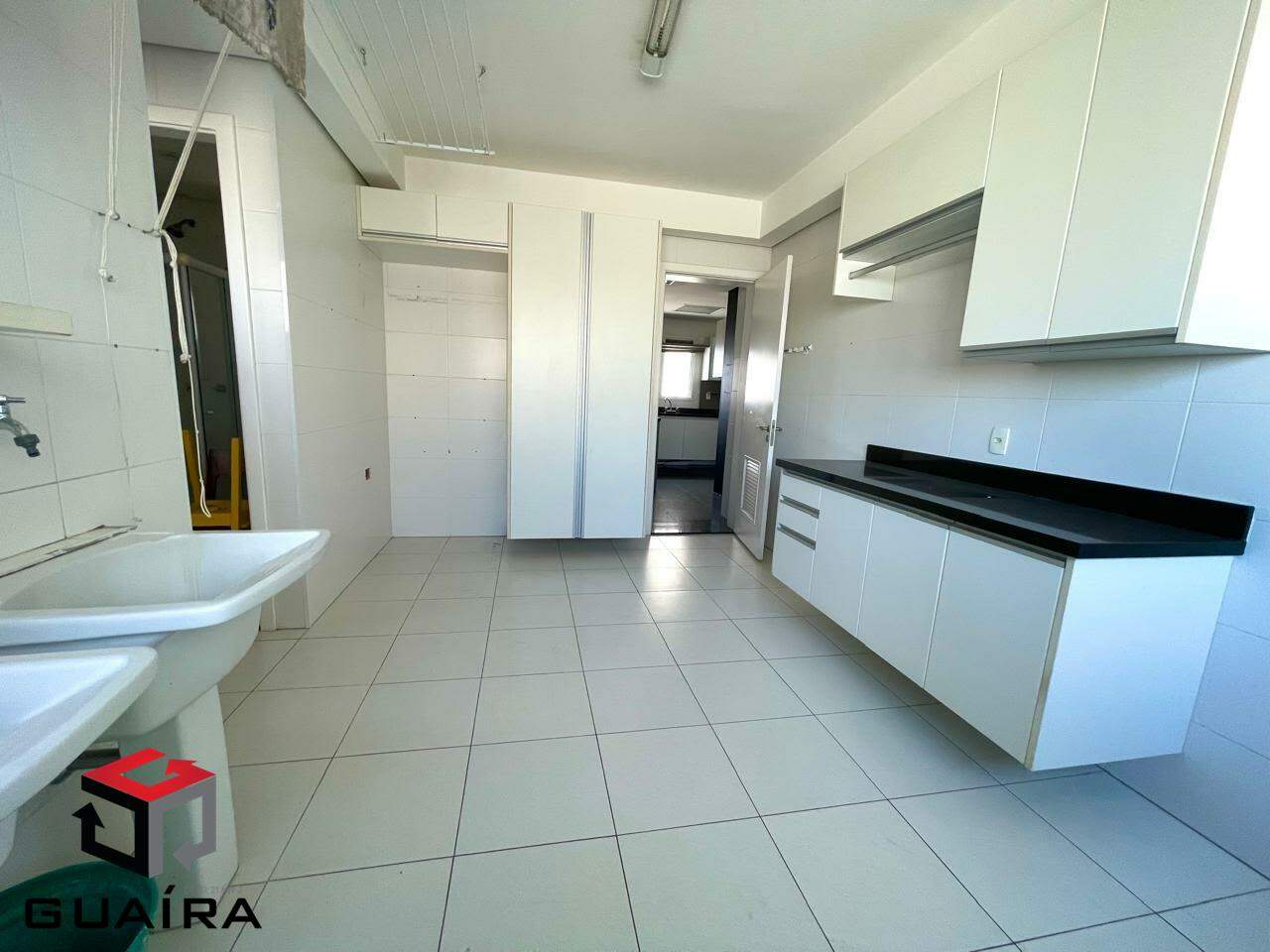 Apartamento à venda com 4 quartos, 357m² - Foto 11