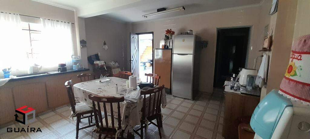 Sobrado à venda com 3 quartos, 240m² - Foto 4