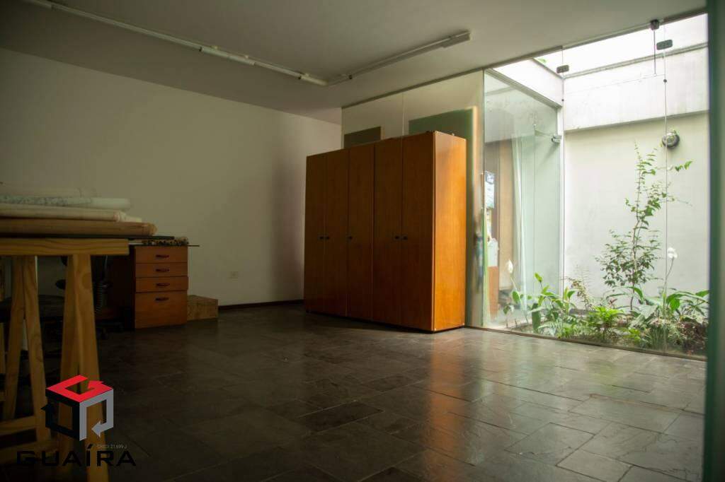 Sobrado para alugar com 4 quartos, 200m² - Foto 8