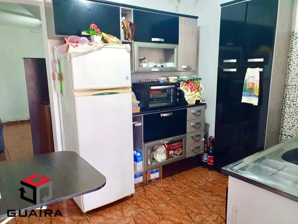 Casa à venda com 5 quartos, 203m² - Foto 10