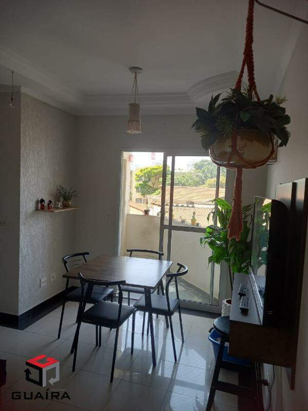 Apartamento à venda com 3 quartos, 67m² - Foto 1