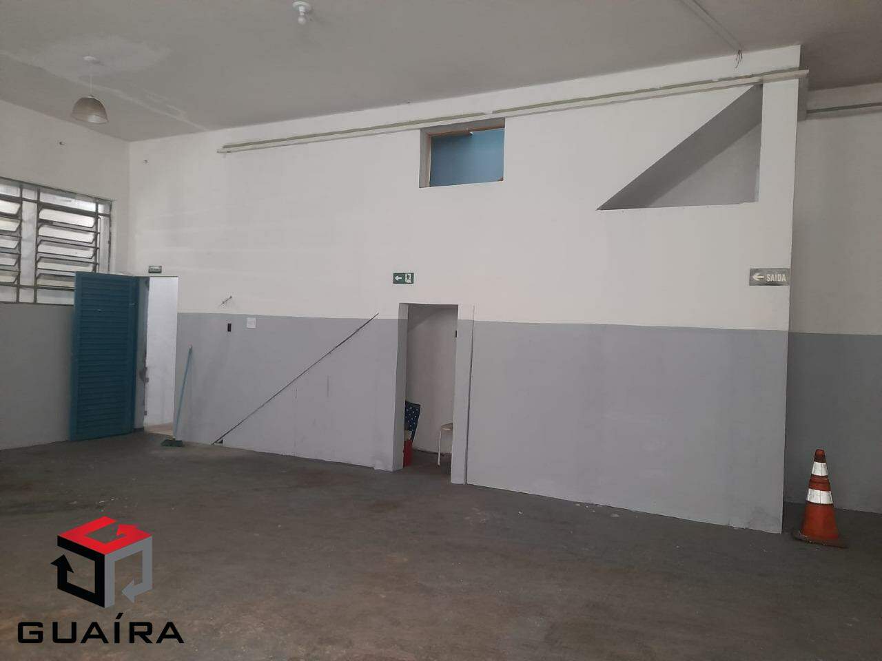 Depósito-Galpão-Armazém à venda, 330m² - Foto 11