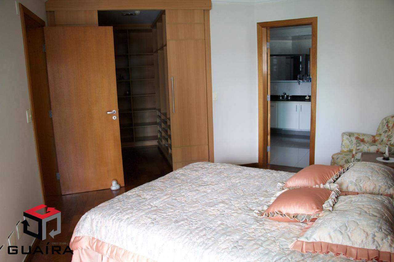 Apartamento à venda com 4 quartos, 215m² - Foto 15