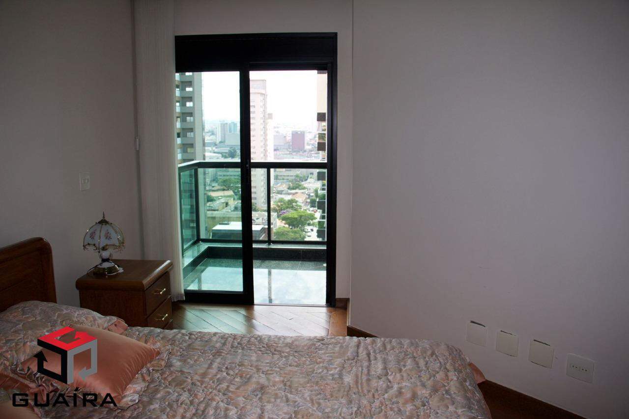 Apartamento à venda com 4 quartos, 215m² - Foto 17