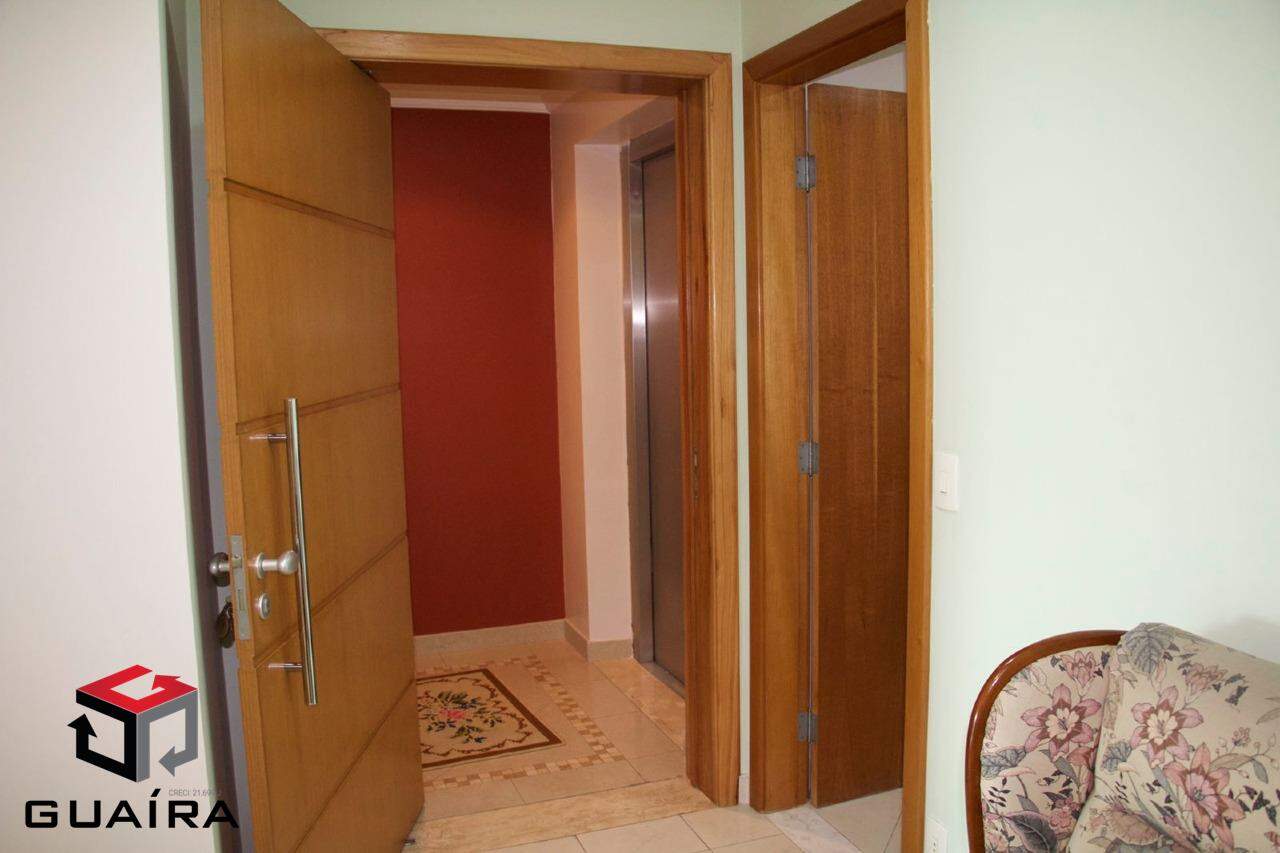 Apartamento à venda com 4 quartos, 215m² - Foto 4