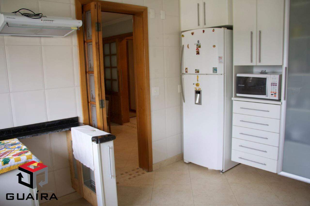 Apartamento à venda com 4 quartos, 215m² - Foto 8