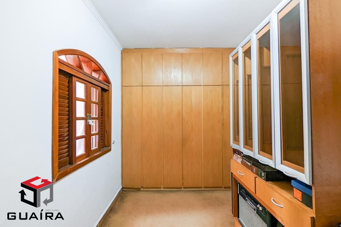 Sobrado à venda com 3 quartos, 200m² - Foto 9