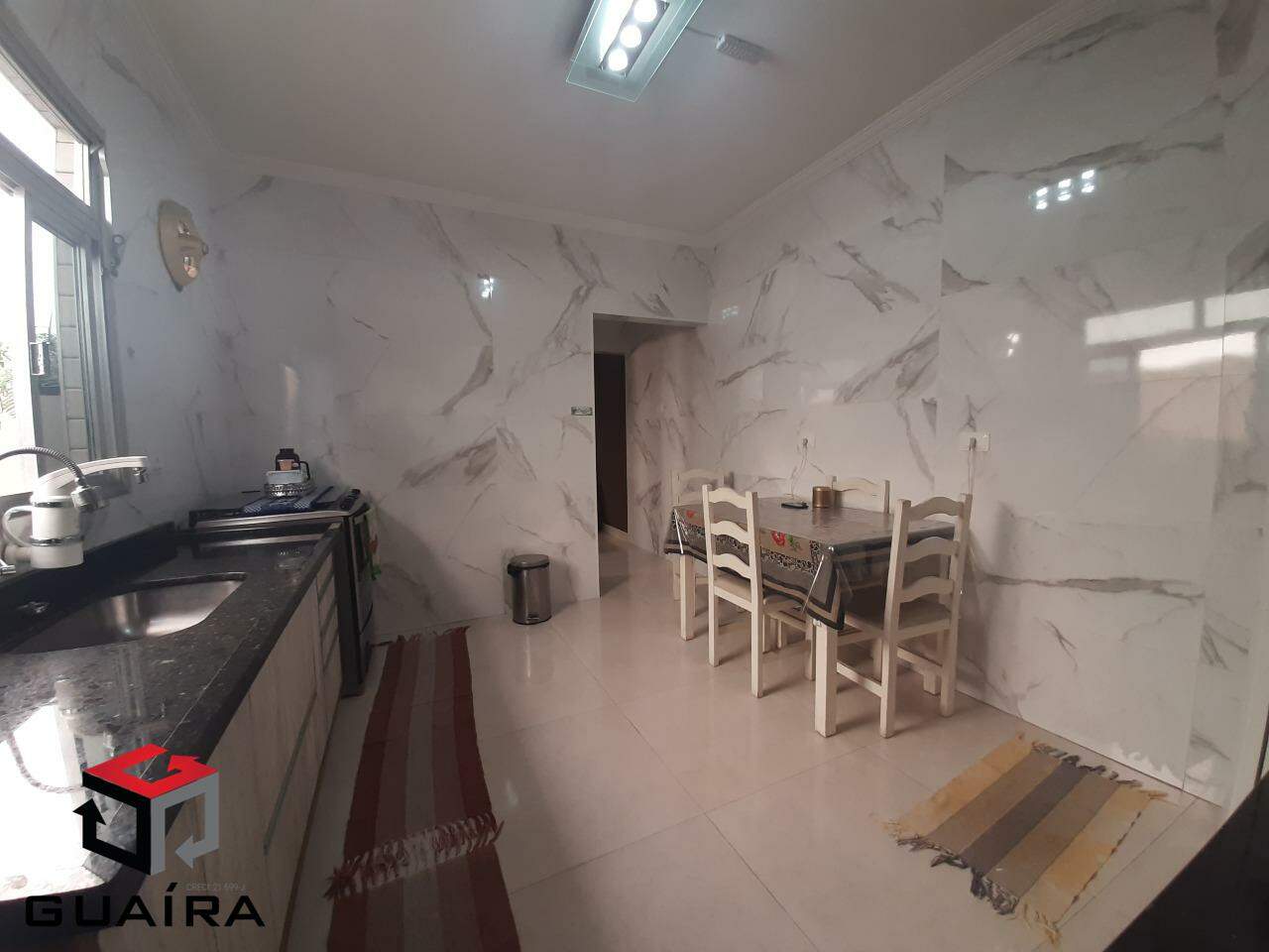 Casa à venda com 3 quartos, 141m² - Foto 3