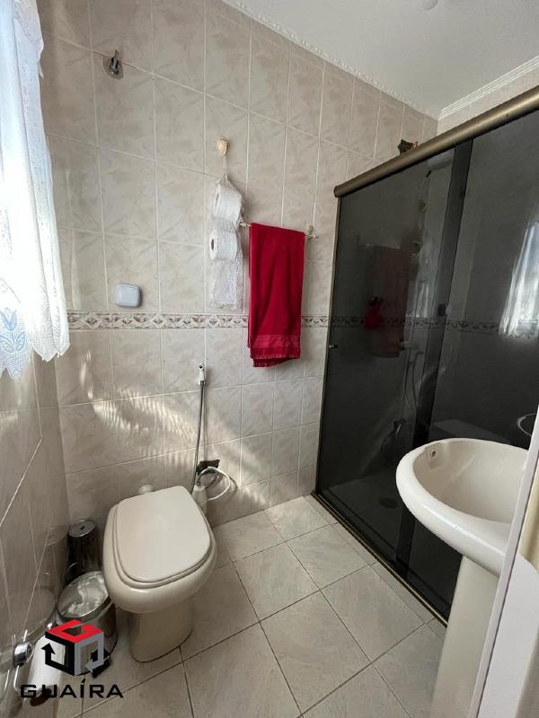 Sobrado à venda com 4 quartos, 200m² - Foto 15