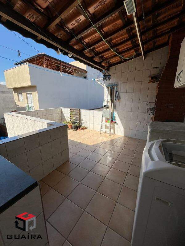 Sobrado à venda com 4 quartos, 200m² - Foto 17