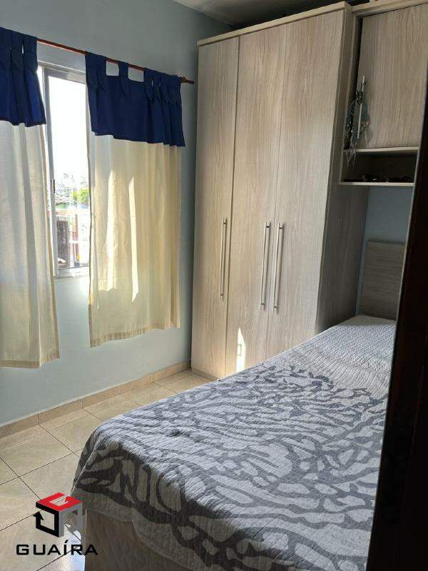 Sobrado à venda com 4 quartos, 200m² - Foto 12