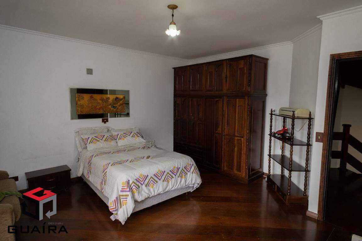 Sobrado à venda com 4 quartos, 200m² - Foto 24