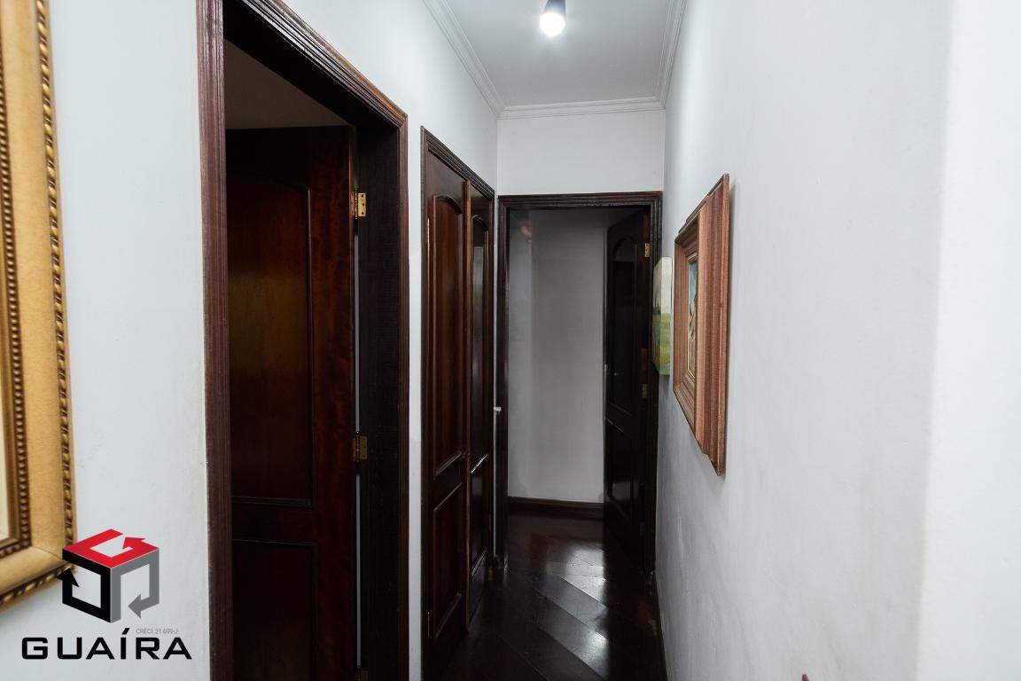 Sobrado à venda com 4 quartos, 200m² - Foto 31