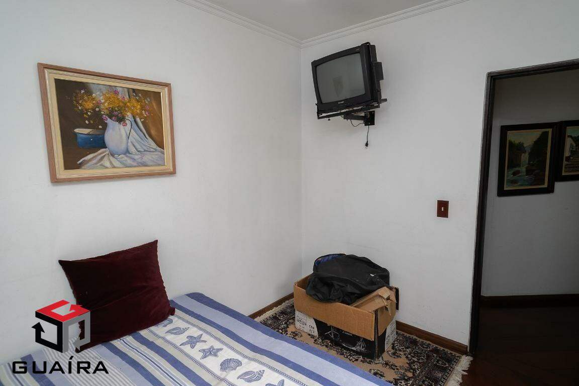 Sobrado à venda com 4 quartos, 200m² - Foto 20