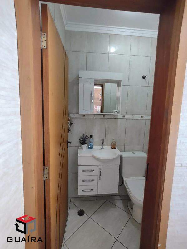 Sobrado à venda com 3 quartos, 226m² - Foto 30