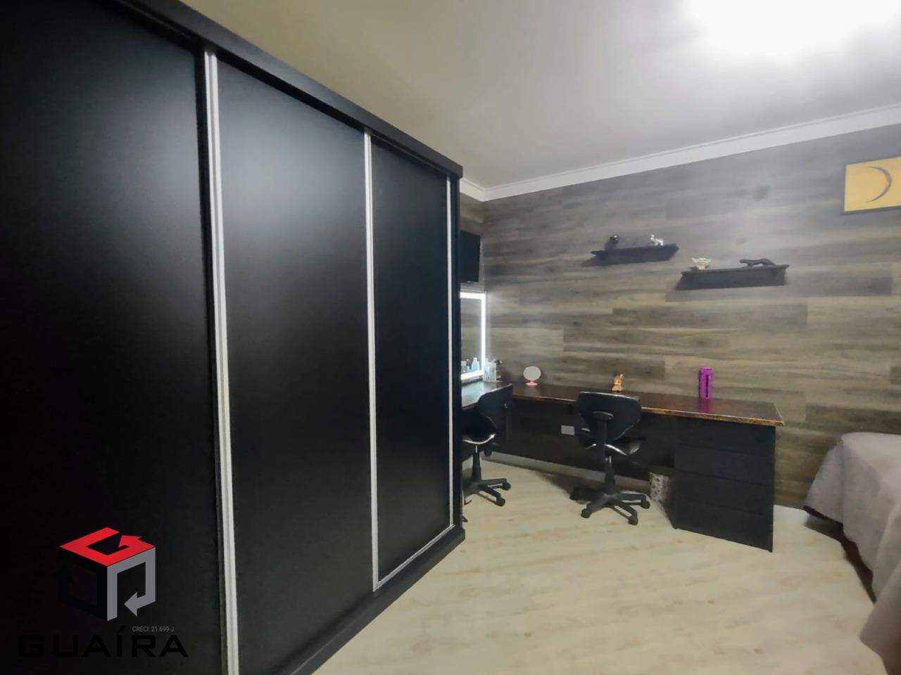 Sobrado à venda com 3 quartos, 226m² - Foto 18