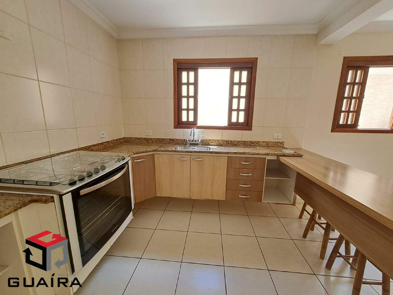 Sobrado à venda com 3 quartos, 270m² - Foto 5