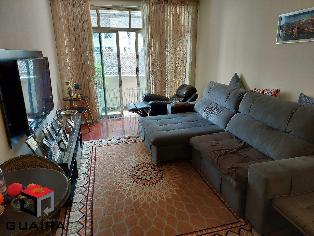 Apartamento à venda com 3 quartos, 200m² - Foto 2