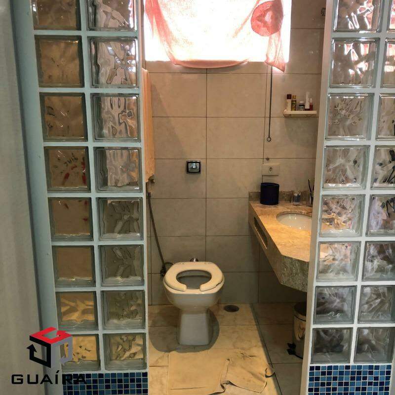 Sobrado à venda com 3 quartos, 240m² - Foto 19