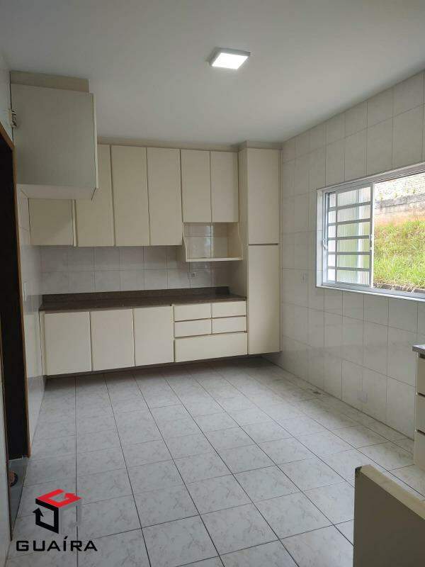 Sobrado à venda com 3 quartos, 175m² - Foto 3