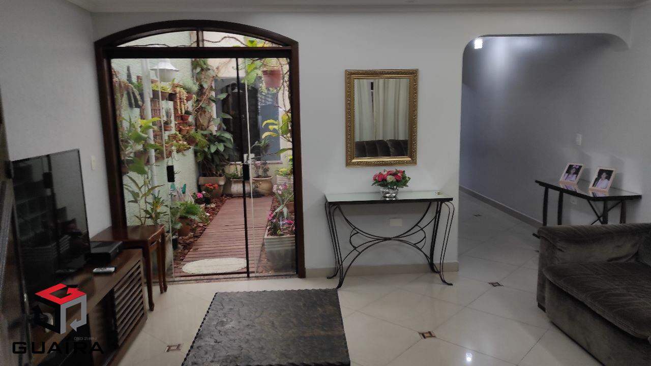 Sobrado à venda com 4 quartos, 230m² - Foto 3