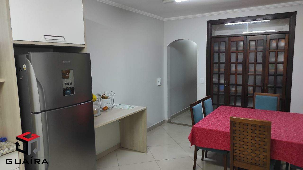 Sobrado à venda com 4 quartos, 230m² - Foto 9