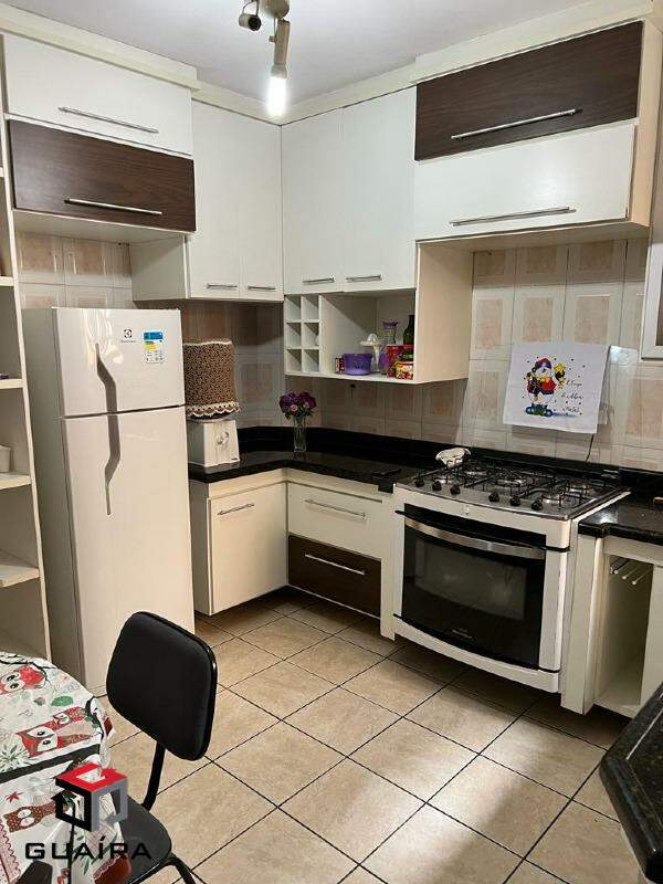 Sobrado à venda com 3 quartos, 204m² - Foto 6