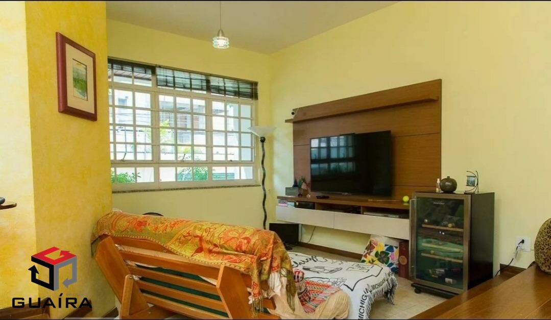 Sobrado à venda com 3 quartos, 262m² - Foto 3