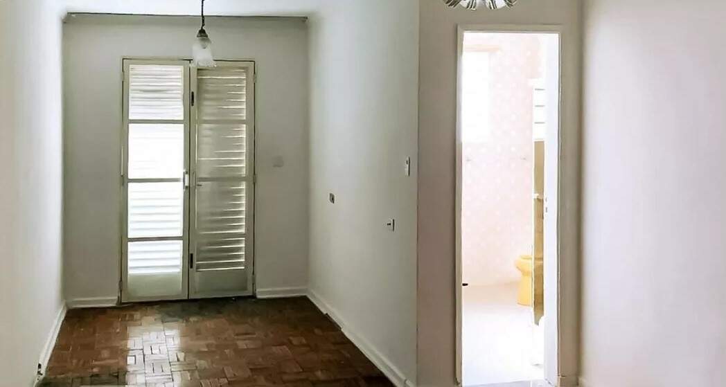 Sobrado à venda com 5 quartos, 138m² - Foto 2