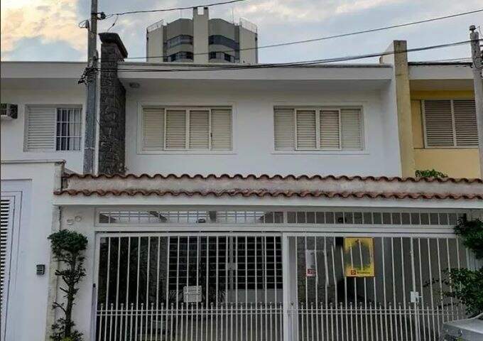 Sobrado à venda com 5 quartos, 138m² - Foto 1