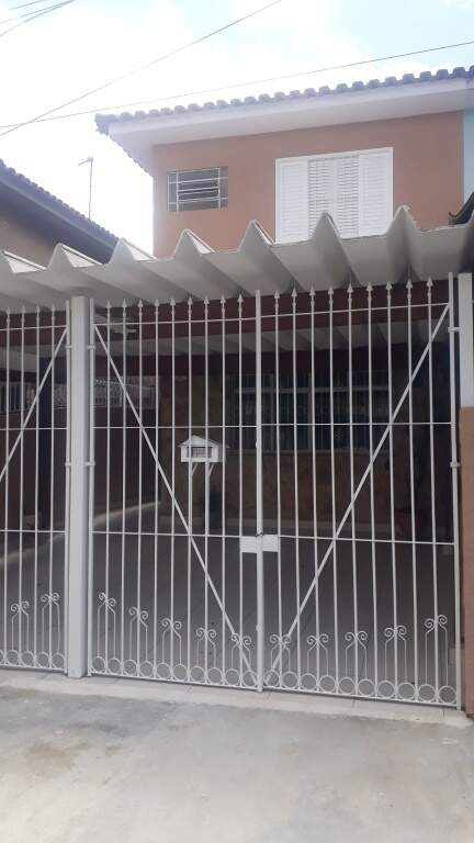 Sobrado à venda com 3 quartos, 108m² - Foto 2