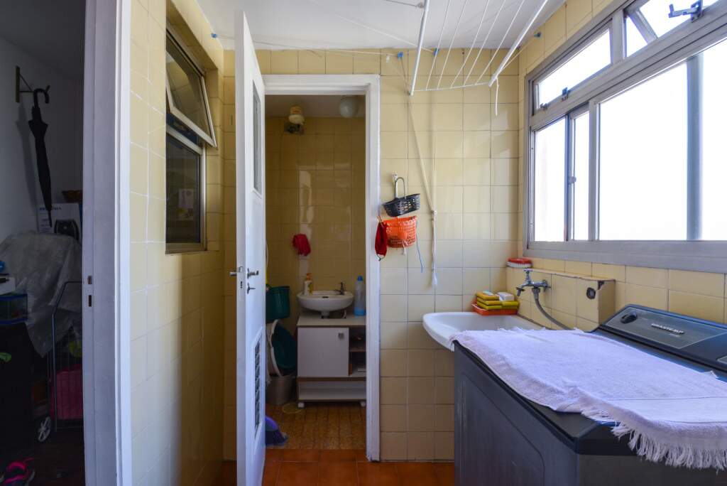 Apartamento à venda com 3 quartos, 83m² - Foto 21