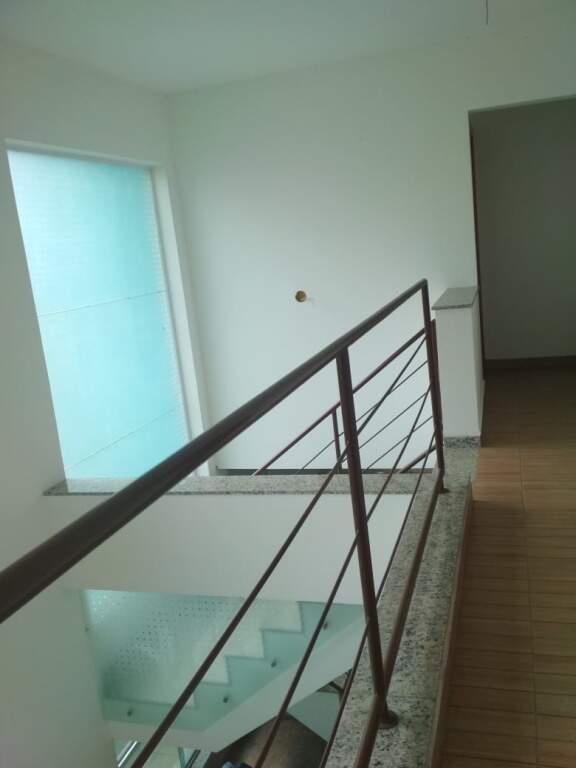 Sobrado à venda com 5 quartos, 330m² - Foto 6