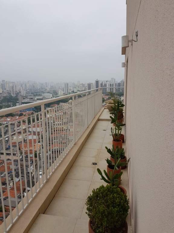 Apartamento à venda com 3 quartos, 196m² - Foto 3