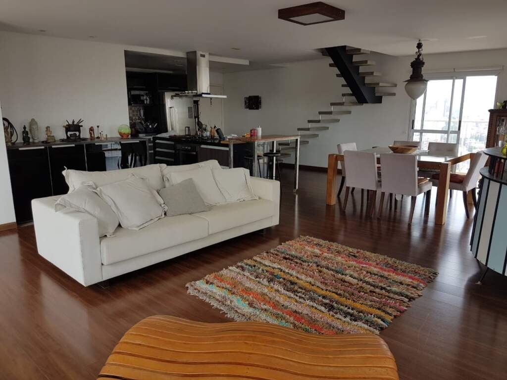 Apartamento à venda com 3 quartos, 196m² - Foto 8