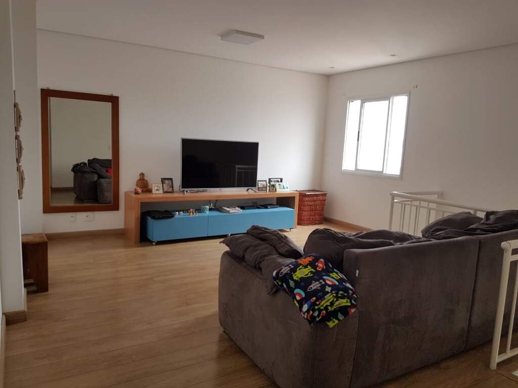 Apartamento à venda com 3 quartos, 196m² - Foto 1