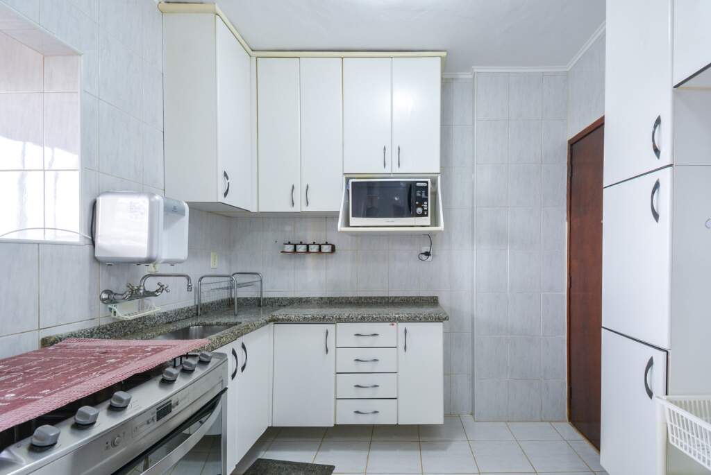 Apartamento à venda com 2 quartos, 102m² - Foto 17