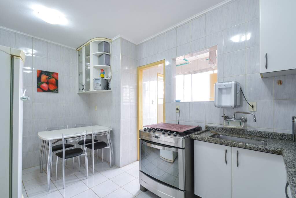 Apartamento à venda com 2 quartos, 102m² - Foto 18