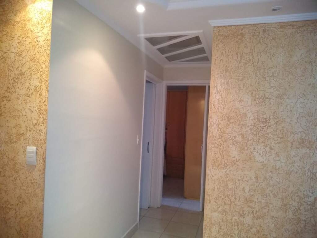 Apartamento à venda com 2 quartos, 64m² - Foto 17