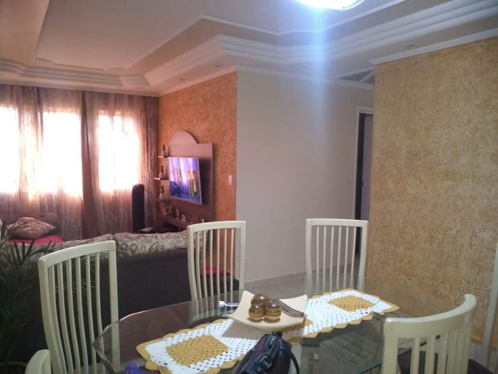 Apartamento à venda com 2 quartos, 64m² - Foto 1