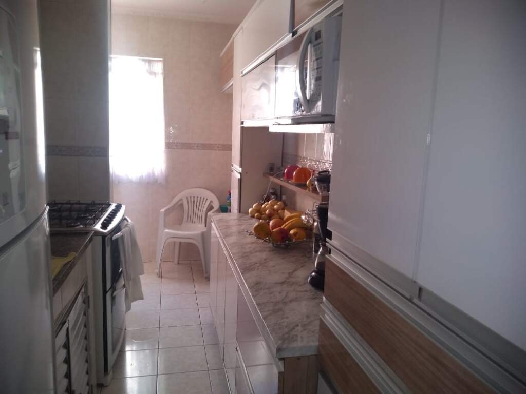 Apartamento à venda com 2 quartos, 64m² - Foto 10