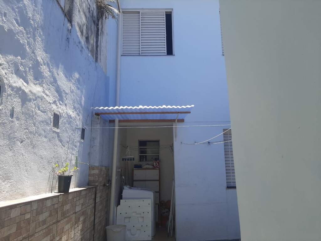 Casa à venda com 4 quartos, 180m² - Foto 11