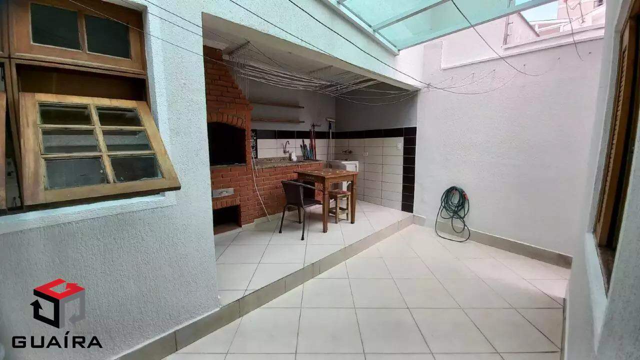 Casa para alugar com 3 quartos, 162m² - Foto 11
