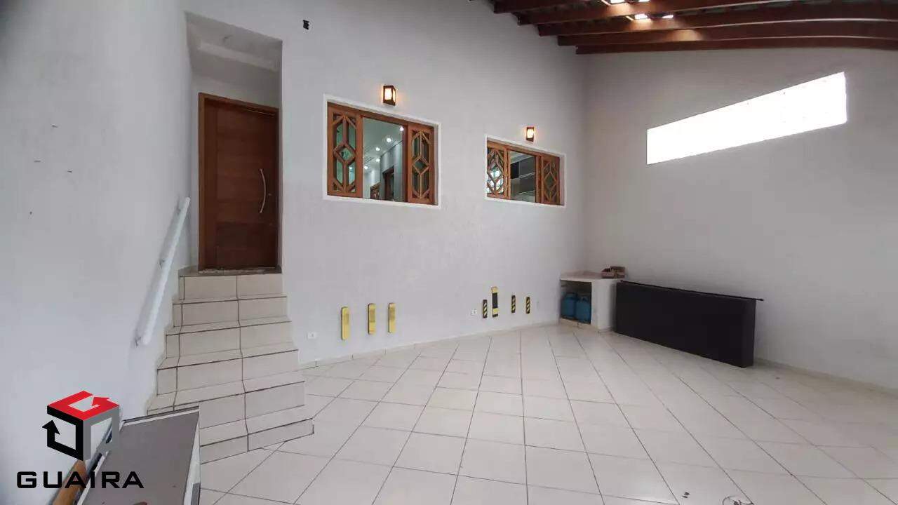 Casa para alugar com 3 quartos, 162m² - Foto 3